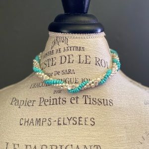 Vintage faux Turquoise and pearl beaded choker necklace
